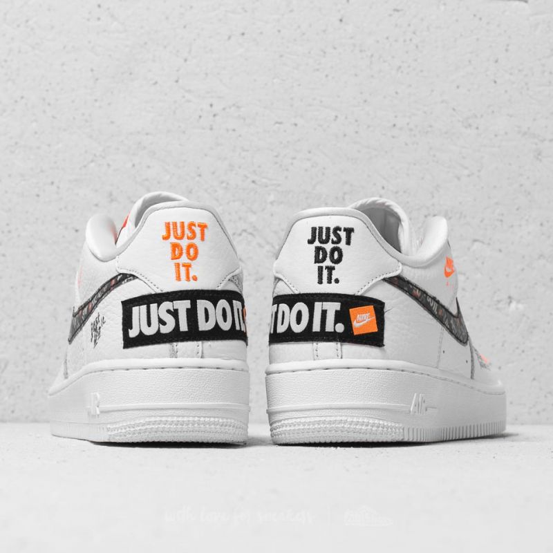Nike Air Force